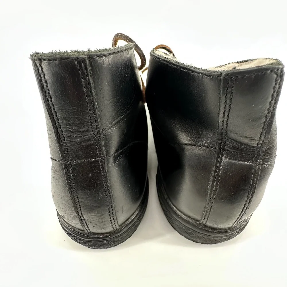 Frye Chukka Boots Mens 10.5 Black Leather Shearling Lined Utility Minimalist‎